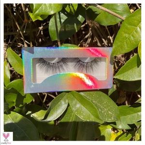 2/$15 Luna Lashes ‘Moon Goddess’ Vegan Faux Mink 5D Lashes